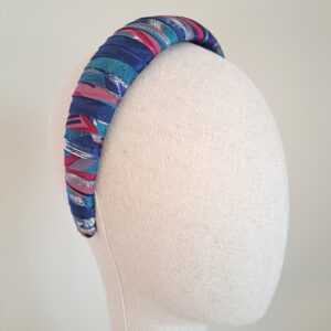 TalvEst siidist käsitöö peavõru säbruline - küljelt vaade