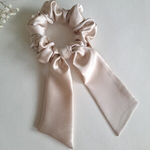 TalvEst siidist juuksekumm (scrunchie/patsikumm) roosa M lehviga