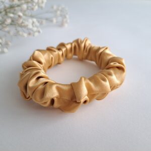 TalvEst siidist juuksekumm (scrunchie/patsikumm) kuldne S