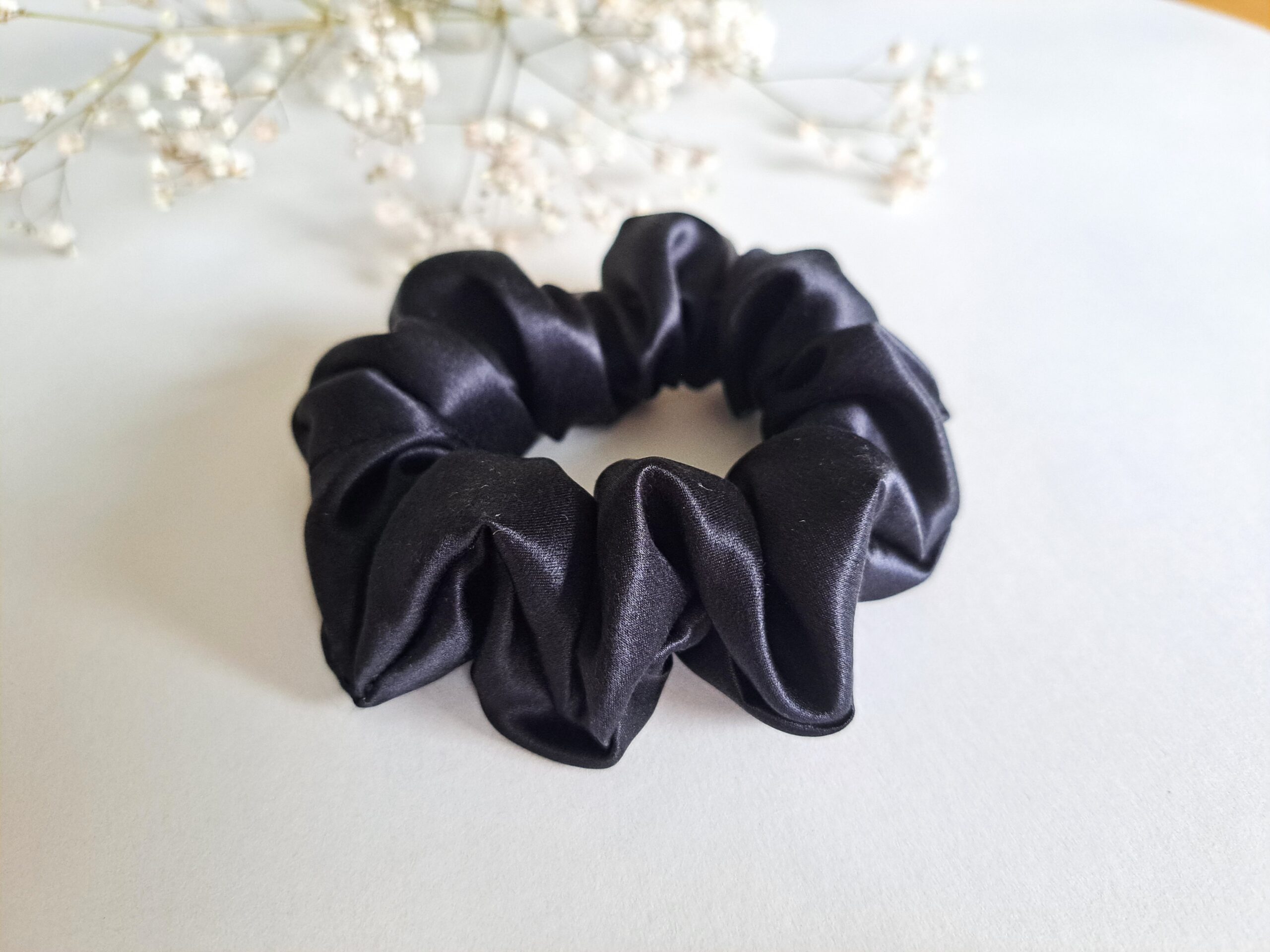 TalvEst siidist juuksekumm (scrunchie/patsikumm) must M