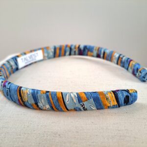 TalvEst käsitöö peavõru - kaetud siidiga, laual